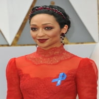 Ruth Negga na 89. dodjeli Oscara - dolazak 3, holivudsko kazalište Dolbee i Highland Center, Los Angeles